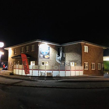 Motel Am Outletcenter Neumünster Екстериор снимка