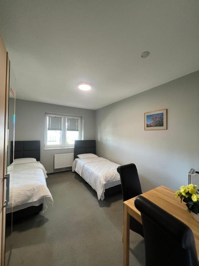 Motel Am Outletcenter Neumünster Екстериор снимка