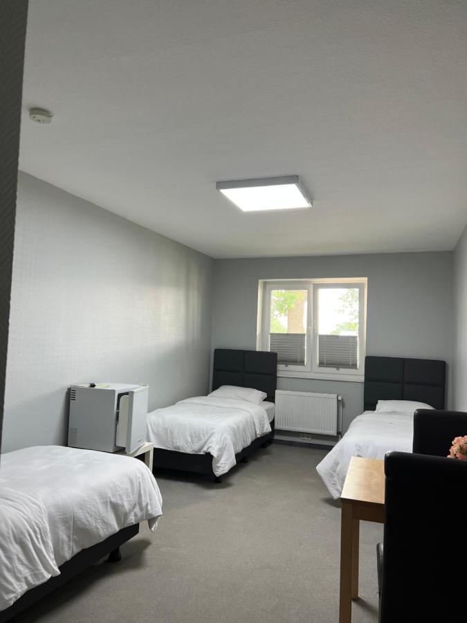 Motel Am Outletcenter Neumünster Екстериор снимка